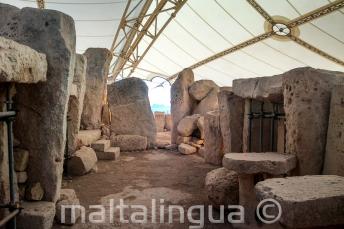 Történelem előtti templomok Ħaġar Qim-ban